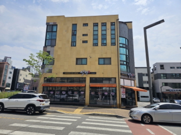 사진 8